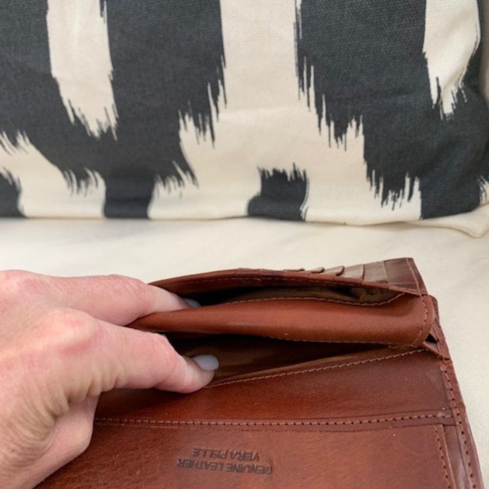 Beautiful all leather medium-sized wallet - Picture 8 of 12